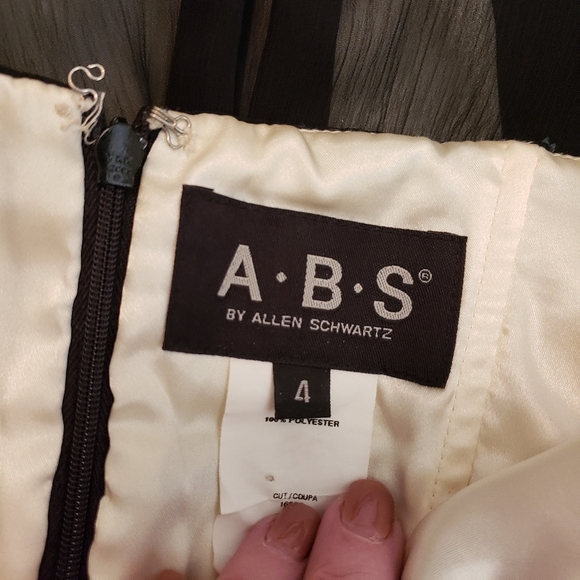 ABS strapless cocktail dress size 4 - Picture 3 of 6
